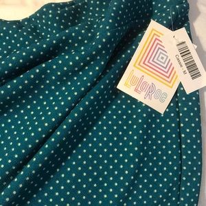 NWT lularoe Cassie medium